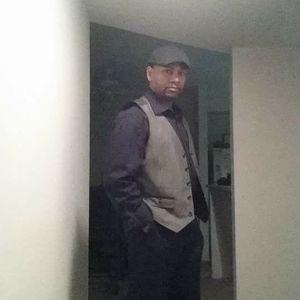 Meet your Posher, Victor